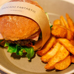 THE FANTASTIC BURGER - 
