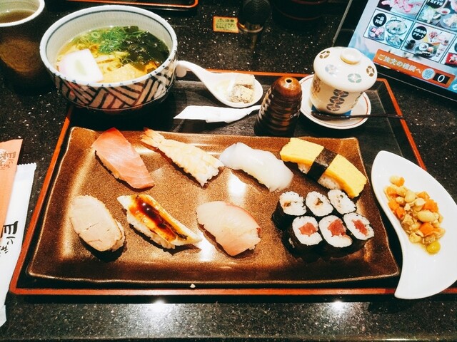 にぎり長次郎 杭瀬店 ちょうじろう 杭瀬 回転寿司 食べログ