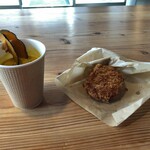 ビトウィーン ザ ブレッド - スープとコロッケ