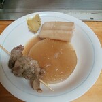 Tentoumushi - おでん オール80円
                      牛すじ・大根・ちくわぶで計240円