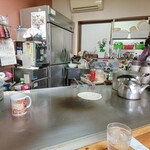 添灯虫 - 店内①
この雑然とした雰囲気がまた良し