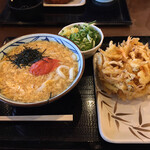 Marugame Seimen - 相変わらず…
                        大量のネギと大量の生姜。