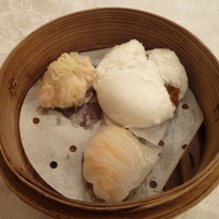 香桃 - 好みで点心三種