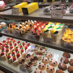 パティスリー　プティ メルヴィーユ - 料理写真: