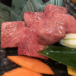 焼肉もとやま - 究極の厚切りタン塩　税別2,680円