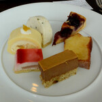 カフェアロンジ - プティフール