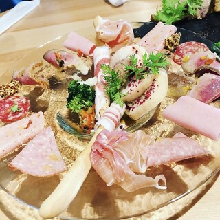 歓送迎会におすすめのプランお席3時間 飲み放題付き 料金 5500 税込 看板メニュースペアリブ付きお肉プラン タノッカ50 Tanocca 50 伏見桃山 イタリアン 食べログ 歓送迎会におすすめのプランお席3時間 飲み放題付き 料金 5500 税込 看板メニュースペアリブ付きお肉プラン タノッカ50 Tanocca 50 伏見桃山 イタリアン 食べログ