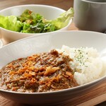 カフェバー Lit - 木金のカレー（ランチ）