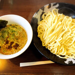 Echigo Ishin - 豚骨白湯かつおあわせつけ麺