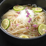 神戸牛 個室焼肉 もつ鍋 箱舟 - 冷麺