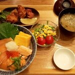 札幌銀鱗 - 鮭ざんまい丼定食