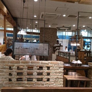 ぴょんぴょん舎 オンマーキッチン_2