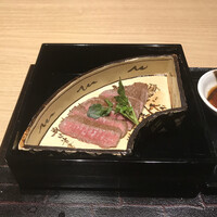 個室和食 肉割烹 吟次郎 品川駅前店 - 山形牛サーロインステーキ。
                    美味し。
