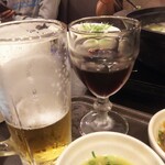 Shabuyou - 生ビール６、赤ワイン１をいただきやした。