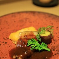 移り住みたくなる宿 イミグレ - 牛のブレゼ