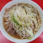 ラーメン二郎 - 真上から