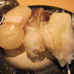 活魚廻転寿司　いわ栄 - 貝三昧