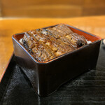 炭火焼うなぎ 東山物産 - 上重