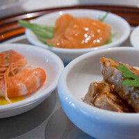 四川豆花飯荘 東京店 - 四種冷前菜（別角度）