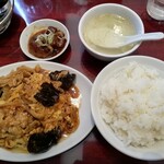 富士力食堂 - 豚キクラゲ卵炒 定食セット（¥680＋￥200）