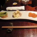 あげづき - 胡瓜と梅合え　ポテトサラダ　漬物