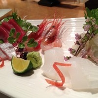 本等鮨 海馬 本店 - お造り５点盛り。