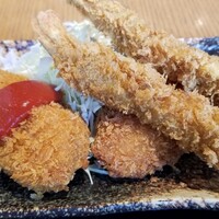 和えに - ミックスフライとお刺身のよくばり御膳(1250円)