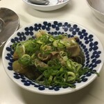 たつ屋 - ホルモン煮込み¥350❗️