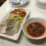 たつ屋 - むし豚キムチ付き¥550‼️