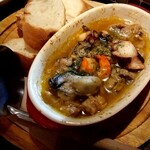 仙台イタリ和ン居酒屋 いたり和ん 惣市 - 痛風アヒージョ(バケット付き)1000円