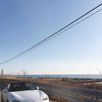 いずみ食堂 - 真冬でもオープンにするクルマ馬鹿（注：誉め言葉です）