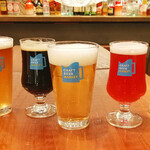 クラフトビアマーケット - ドリンク写真:クラフトビール30種類 グラス¥650均一