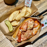 LUKE'S LOBSTER - 
