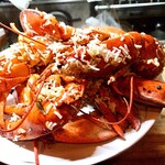 Spice&Dining KALA - 3尾を半身にして一緒に炊き込みした一品でまずはオマール取り出して～