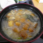 江戸家 - なめこたっぷりのお味噌汁