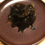 酒肴 新屋敷 - ♪おまえは、どこのワカメじゃって言ってた…