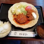 キッチントーキョー - 日替ランチ。ハンバーグと魚フライ、850円。