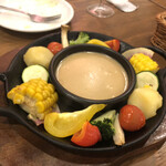 ブッチャーズ八百八 - バーニャカウダ