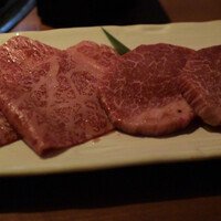 生粋 - 左から、シルクロース、フィレ