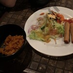 BBQ & Polynesian Show - 