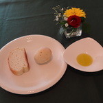 Trattoria La Luce - 4月8日　パン