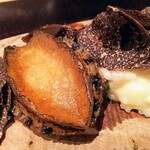 やまぐち - ●エゾアワビのステーキ、リゾット、ユリ根「月光（げっこう）」、トリュフ