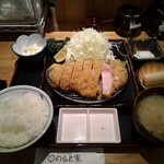 とんかつ いわい - ロースかつ定食160g