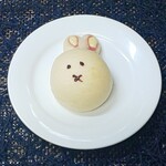 石窯パン工房　Pan De Park - うさぎちゃん 160円