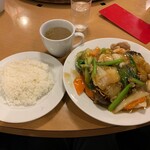 南海飯店 - かたい焼ソバ＋ライス