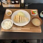 とんかつ成蔵 - 特ロースかつ定食