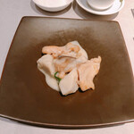 中国飯店 富麗華 - 鶏肉と京芋のクリーム炒め