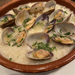 Bihotza - バスク風アサリご飯