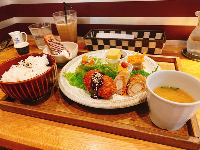 カトルカール Quatre Quarts 元山 高松 カフェ 食べログ カトルカール Quatre Quarts 元山 高松 カフェ 食べログ