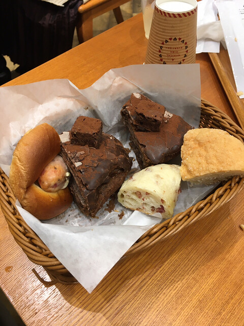 モーニングパン食べ放題 By びっくりジャンボ ハートブレッド アンティーク ピエリ守山店 Heart Bread Antique 小野 パン サンドイッチ その他 食べログ